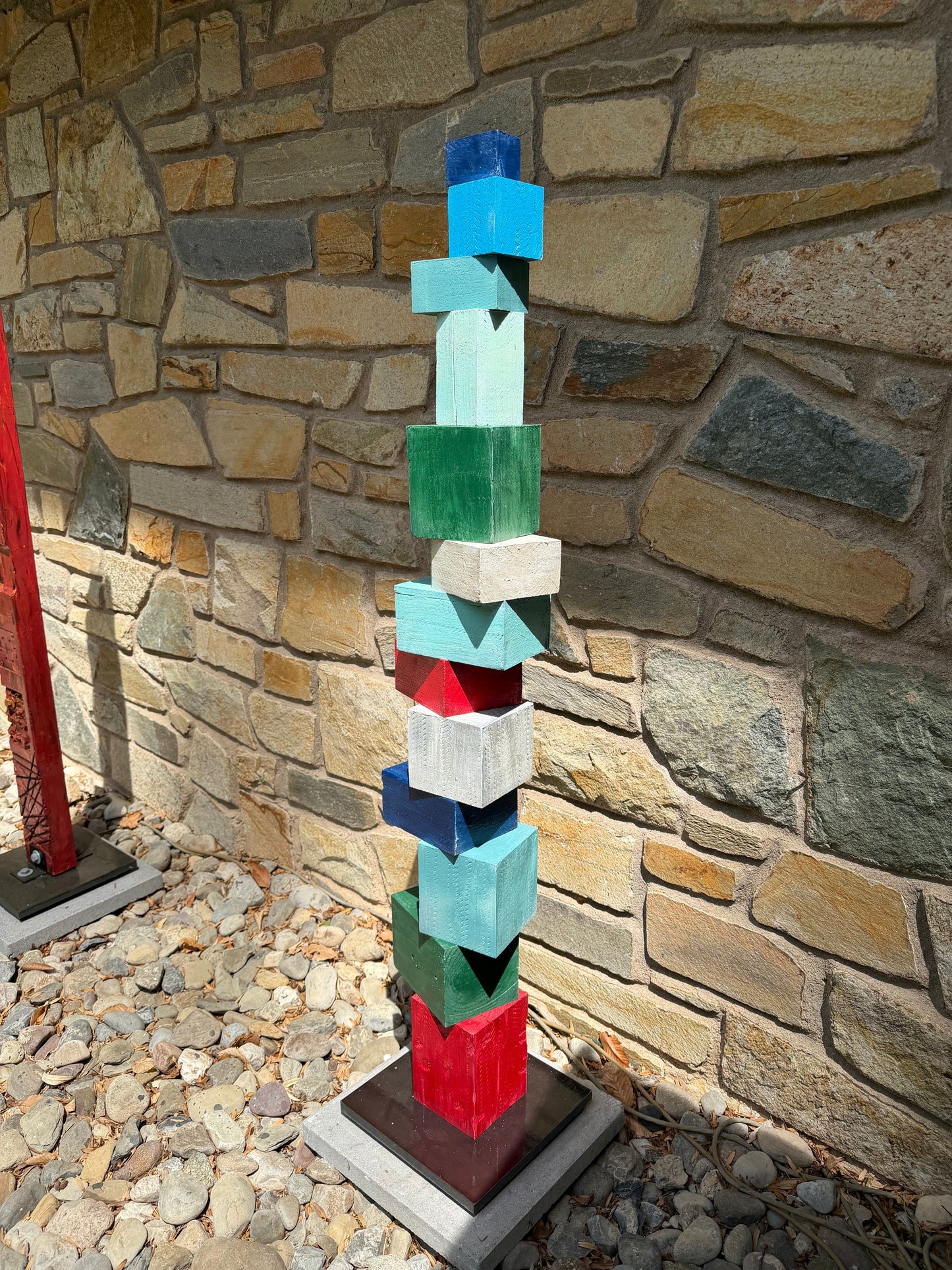 Indoor-Outdoor Colorblock Totem #85