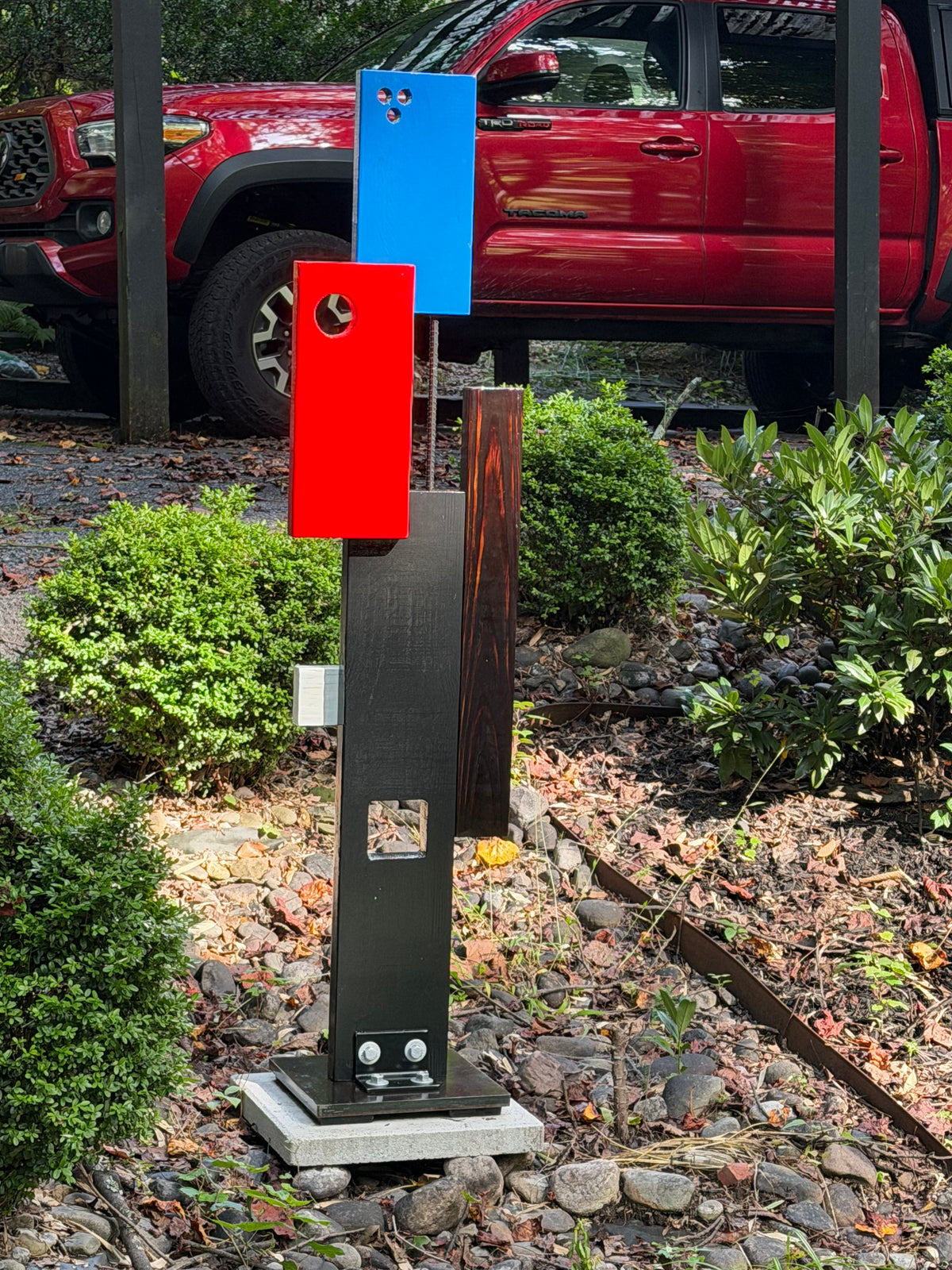 Indoor-Outdoor Colorblock Totem #64/Colorblock #14