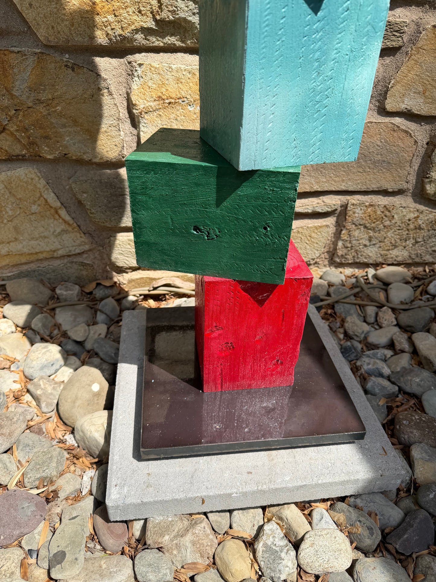 Indoor-Outdoor Colorblock Totem #85