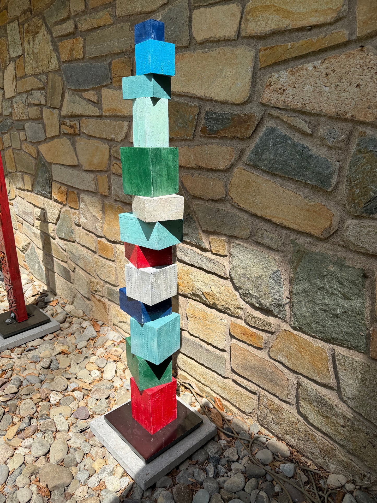 Indoor-Outdoor Colorblock Totem #85