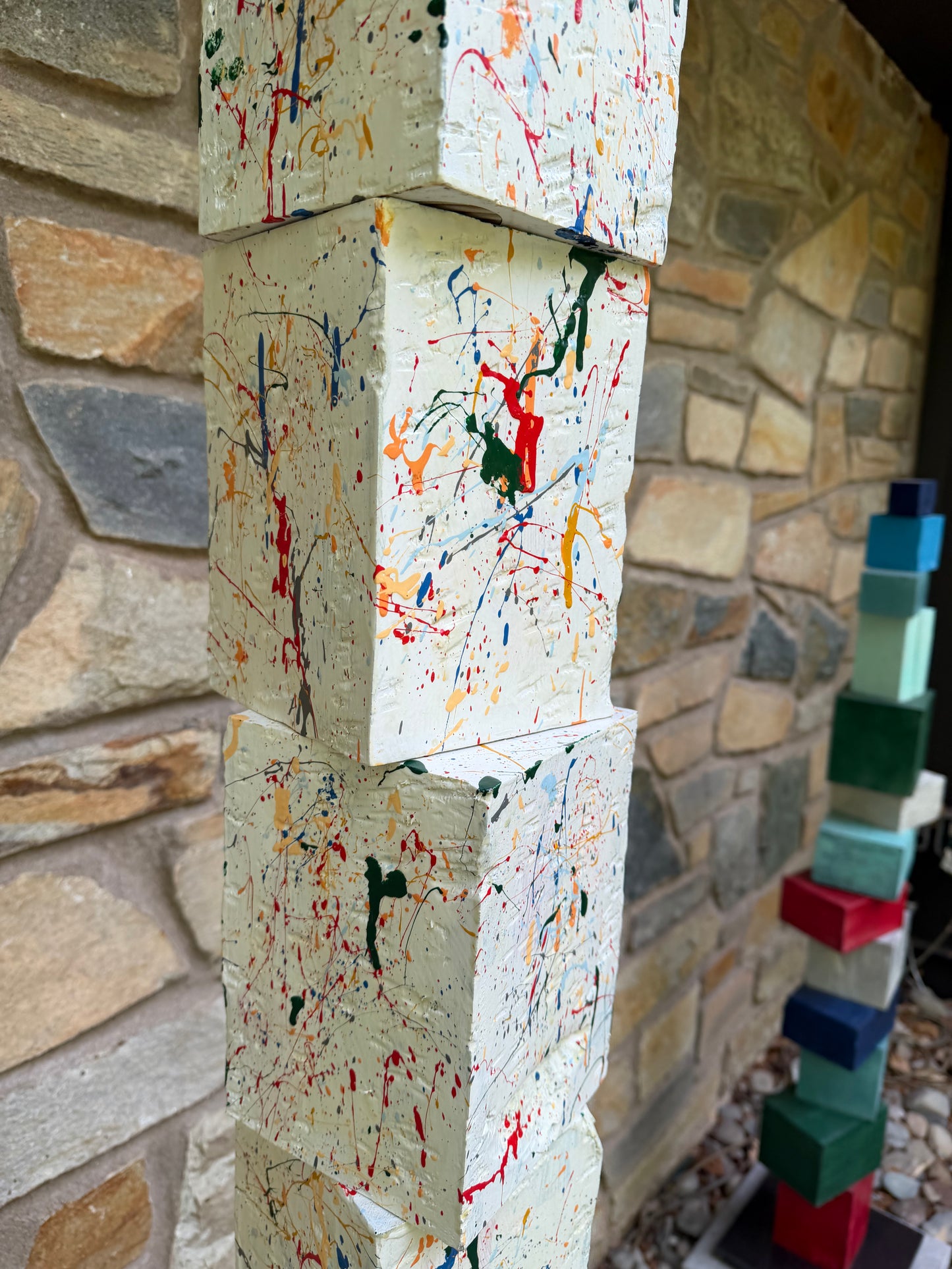 Indoor-Outdoor Multicolor Splatter Totem #83